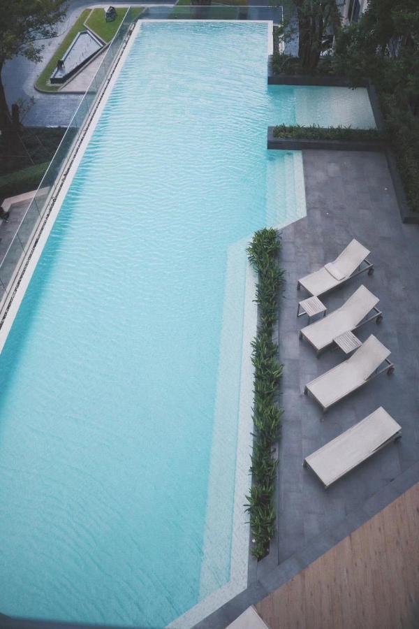 芭堤雅海滩海景屋顶泳池度假公寓 芭達亞 外观 照片